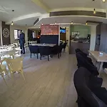 Hotel Volo 3*