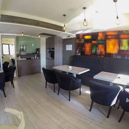 Volo Hotel