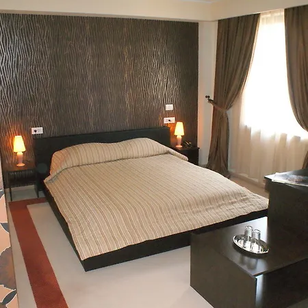 Volo 3*