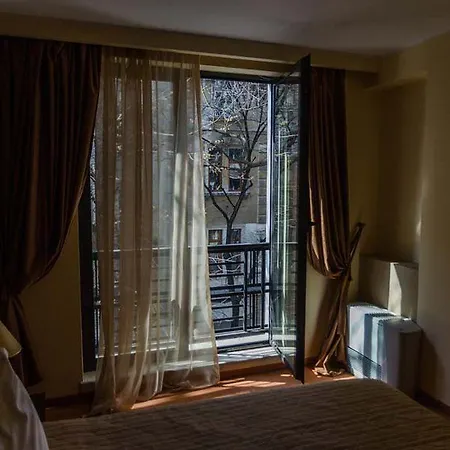 Volo 3* Bucharest